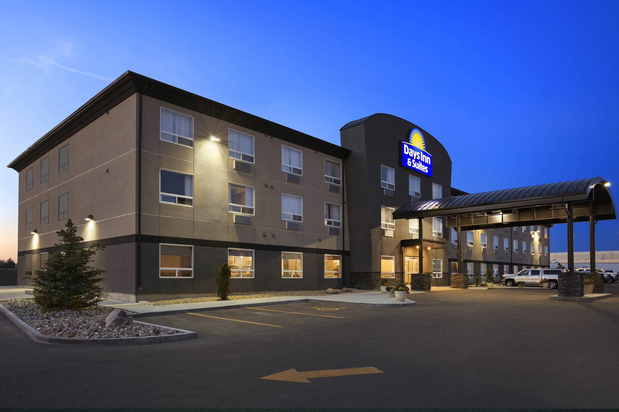 Days Inn & Suites By Wyndham Yorkton Exterior foto